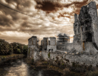 How to Create a Post Apocalyptic Scene in Photoshop – The Failed Rebuild | Photoshop Tutorial